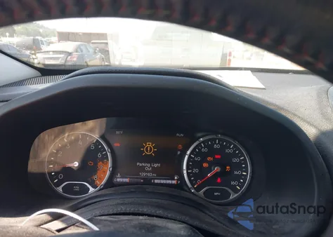 2016 Jeep Renegade Trailhawk from USA, damaged, VIN ZACCJBCT8GPC85482